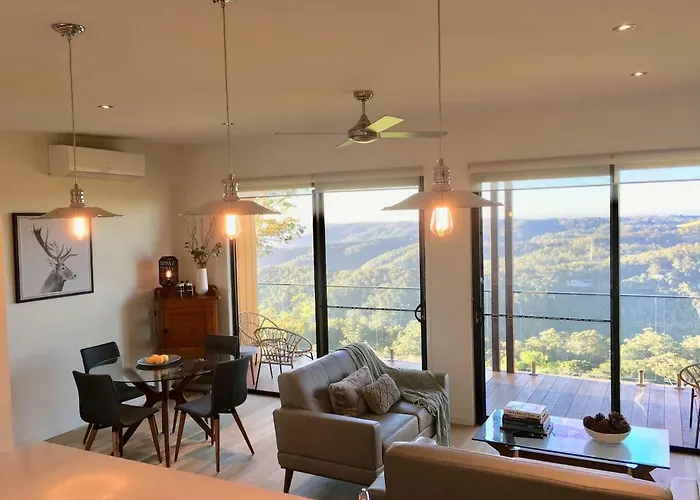 Scandinavian Cabin - Maleny - One Bedroom