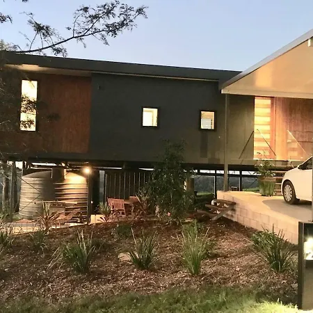 Scandinavian Cabin - Maleny - One Bedroom Exterior photo