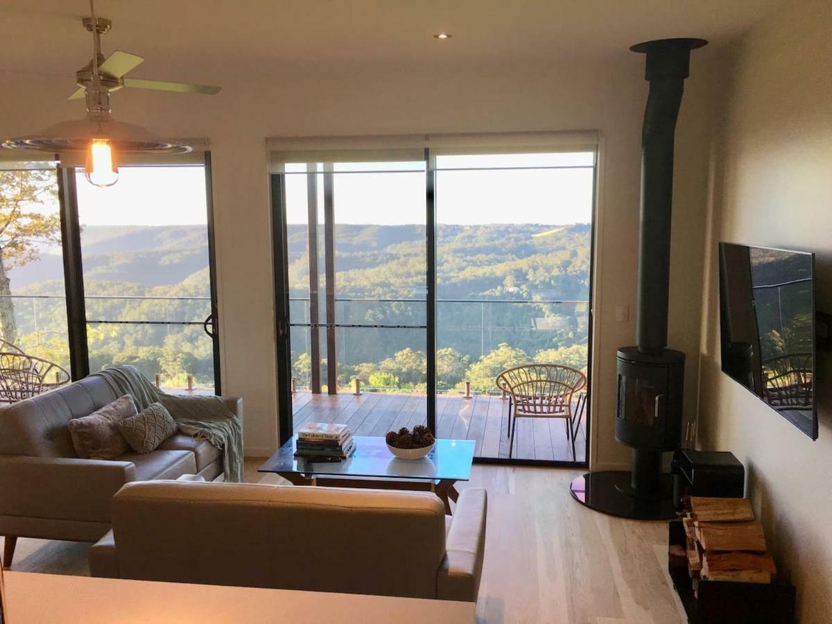 Scandinavian - - One Bedroom Villa Maleny
